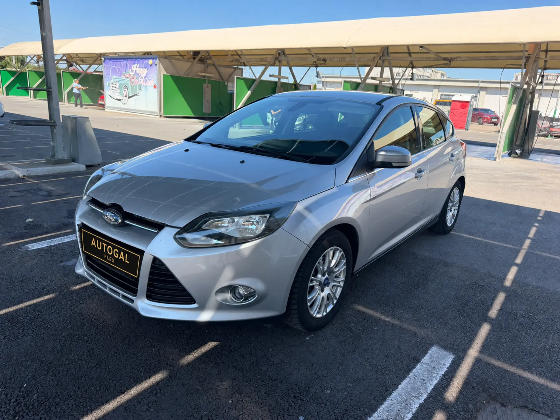 Ford Focus 3 Titanium disponibil la închiriere în Galați