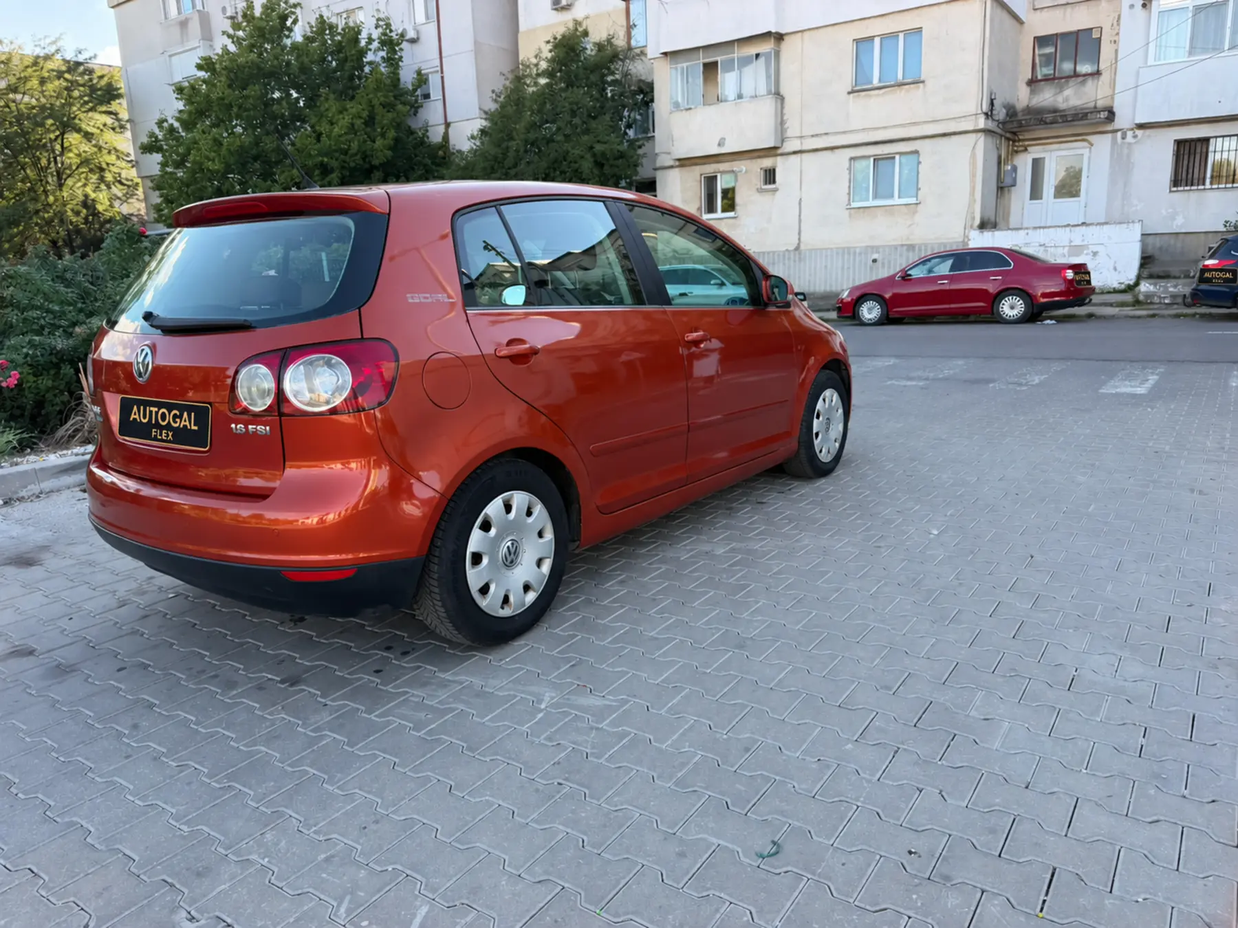 VW Golf 5 Plus Goal de închiriat în Galați — spate